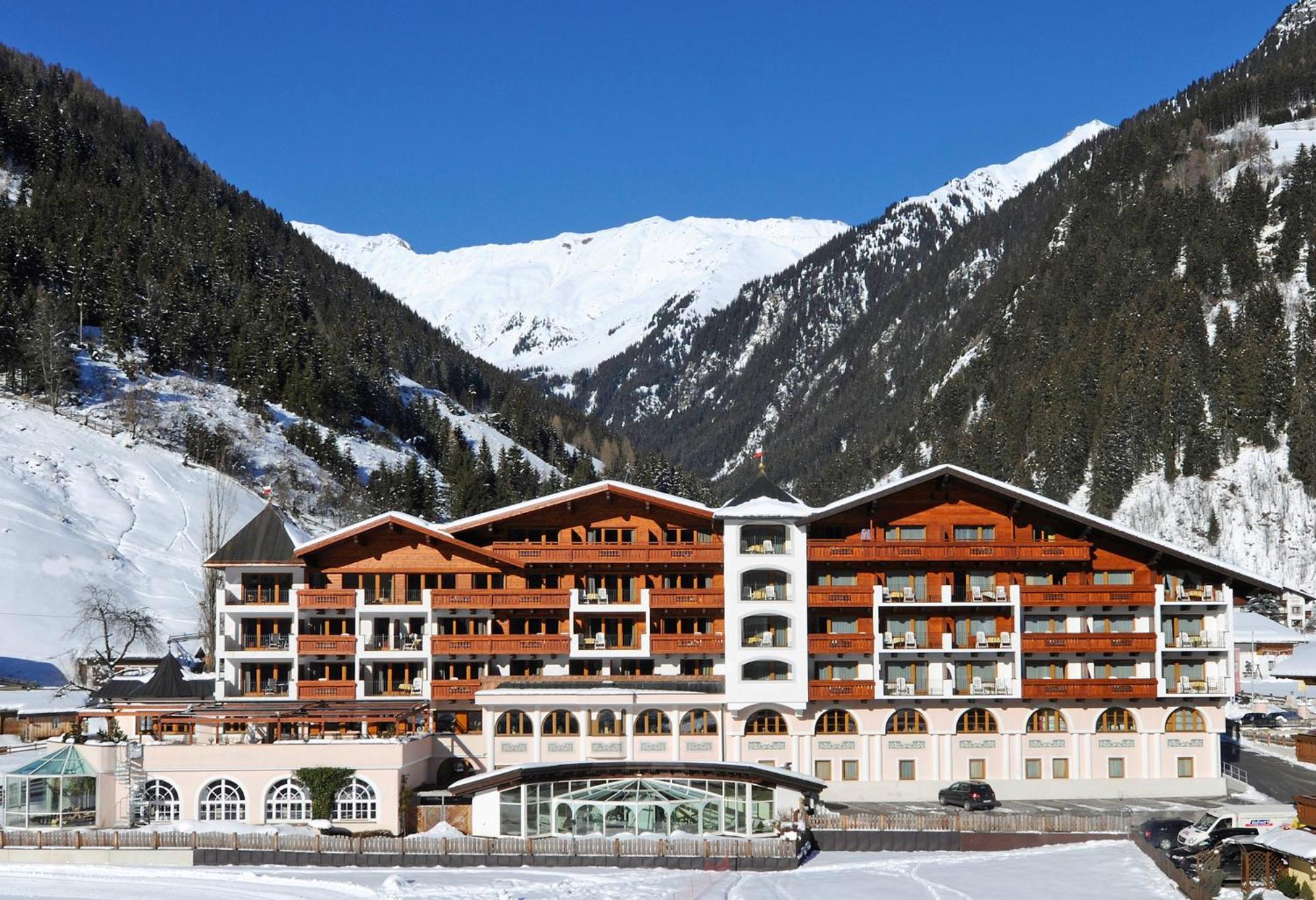 Wellness & Relax Hotel Milderer Hof Neustift im Stubaital Eksteriør bilde