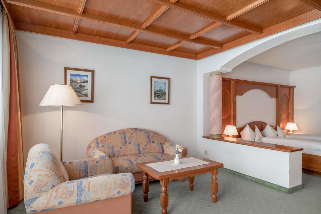 Wellness & Relax Hotel Milderer Hof Neustift im Stubaital Eksteriør bilde